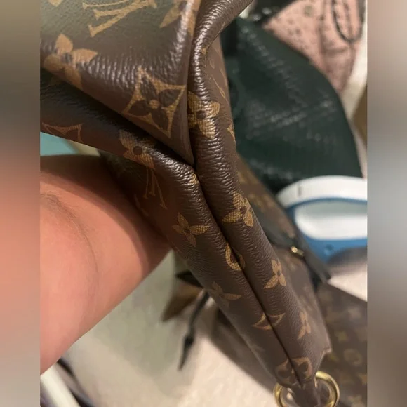 Louis Vuitton Monogram Flower Zipped Tote MM Black - Picture 8 of 16